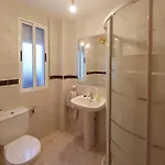 Casa Familiar La Lunara * Caces