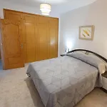Casa Familiar La Lunara