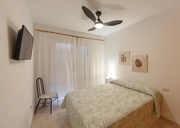 Дом отдыха Casa Familiar La Lunara