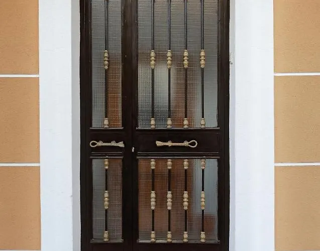 Semesterbostad Casa Familiar La Lunara Caces